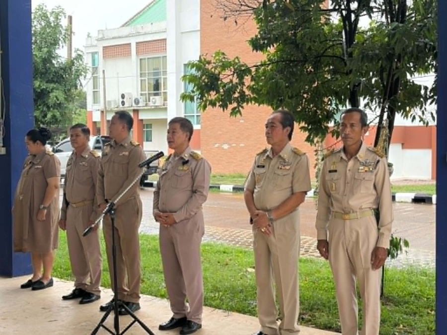 เข้าแถวเคารพธงชาติ ประจำเดือน กรกฏาคม