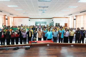 โครงการฝึกอบรมให้ความรู้เพื่อควบคุมและป้องกันโรคติดต่อนำโดยยุงลาย